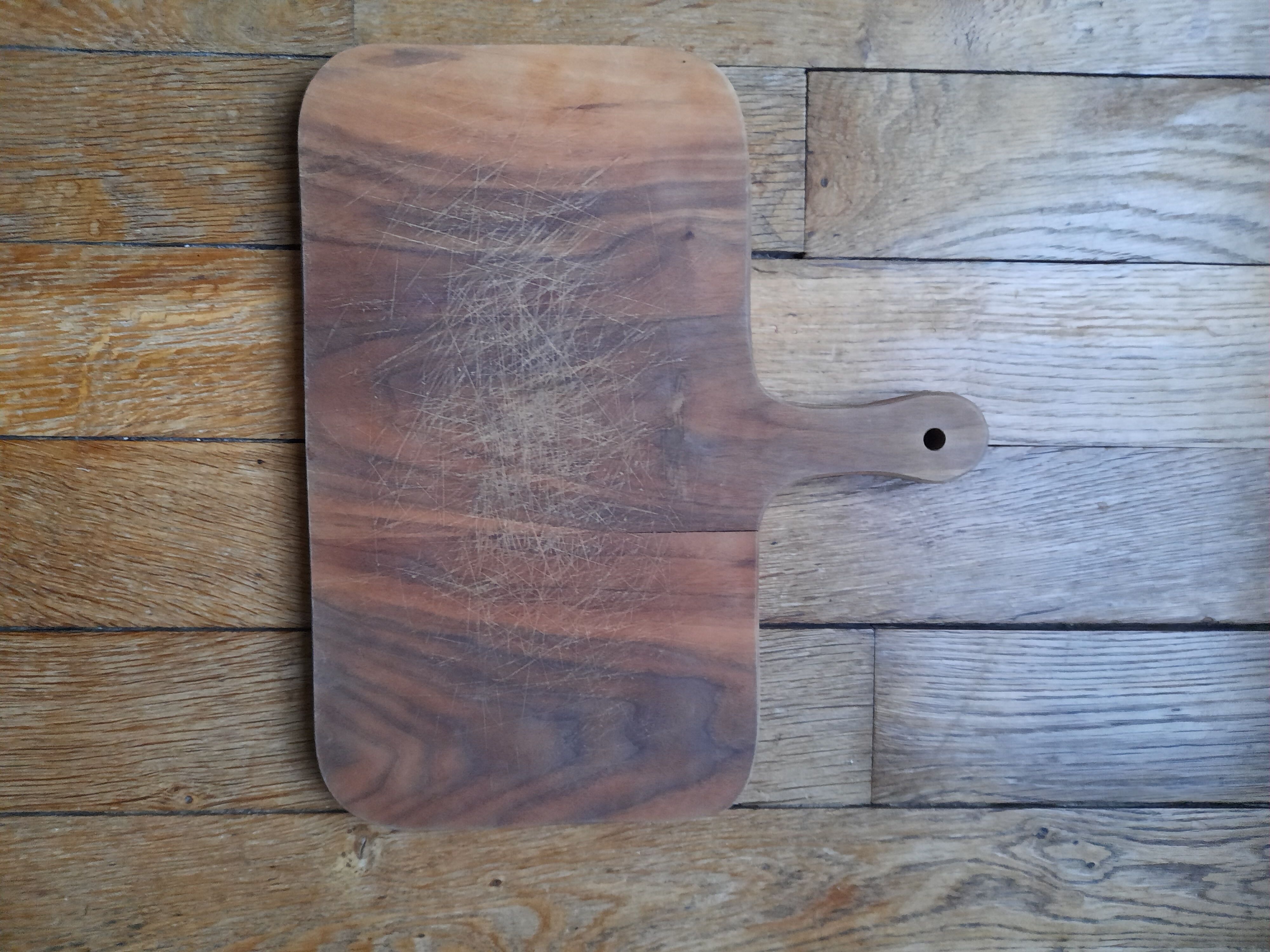 Vintage cutting board