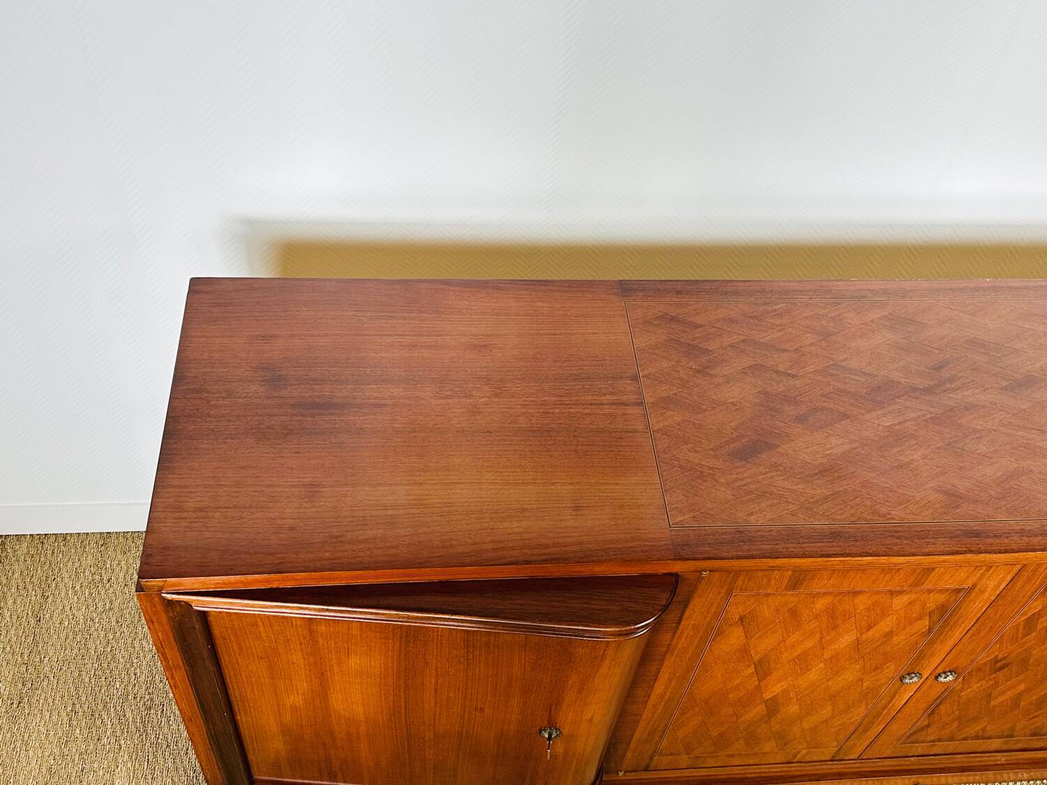 Art Deco walnut sideboard 1930