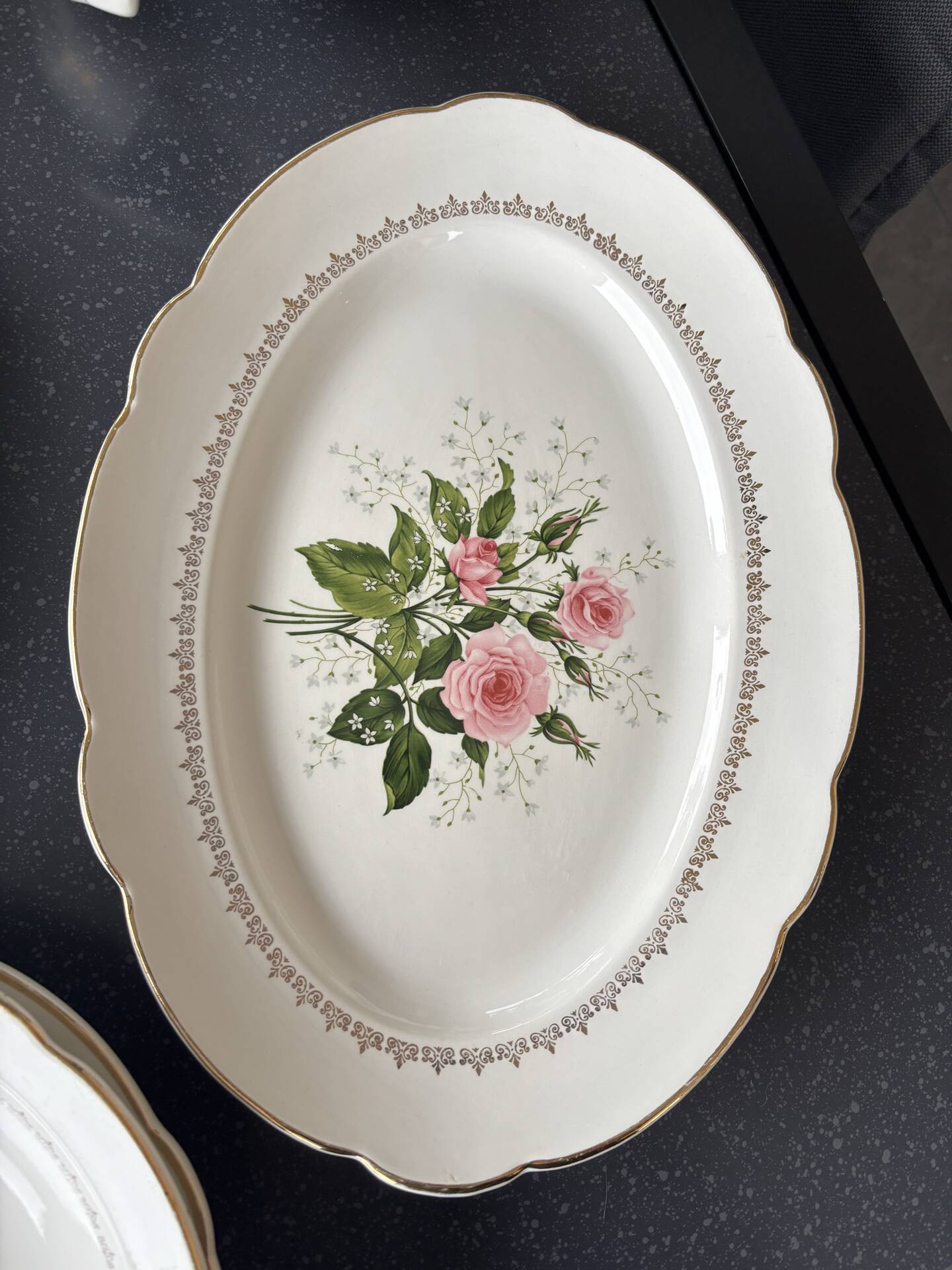 Very large table service K&G Lunéville-Badonviller