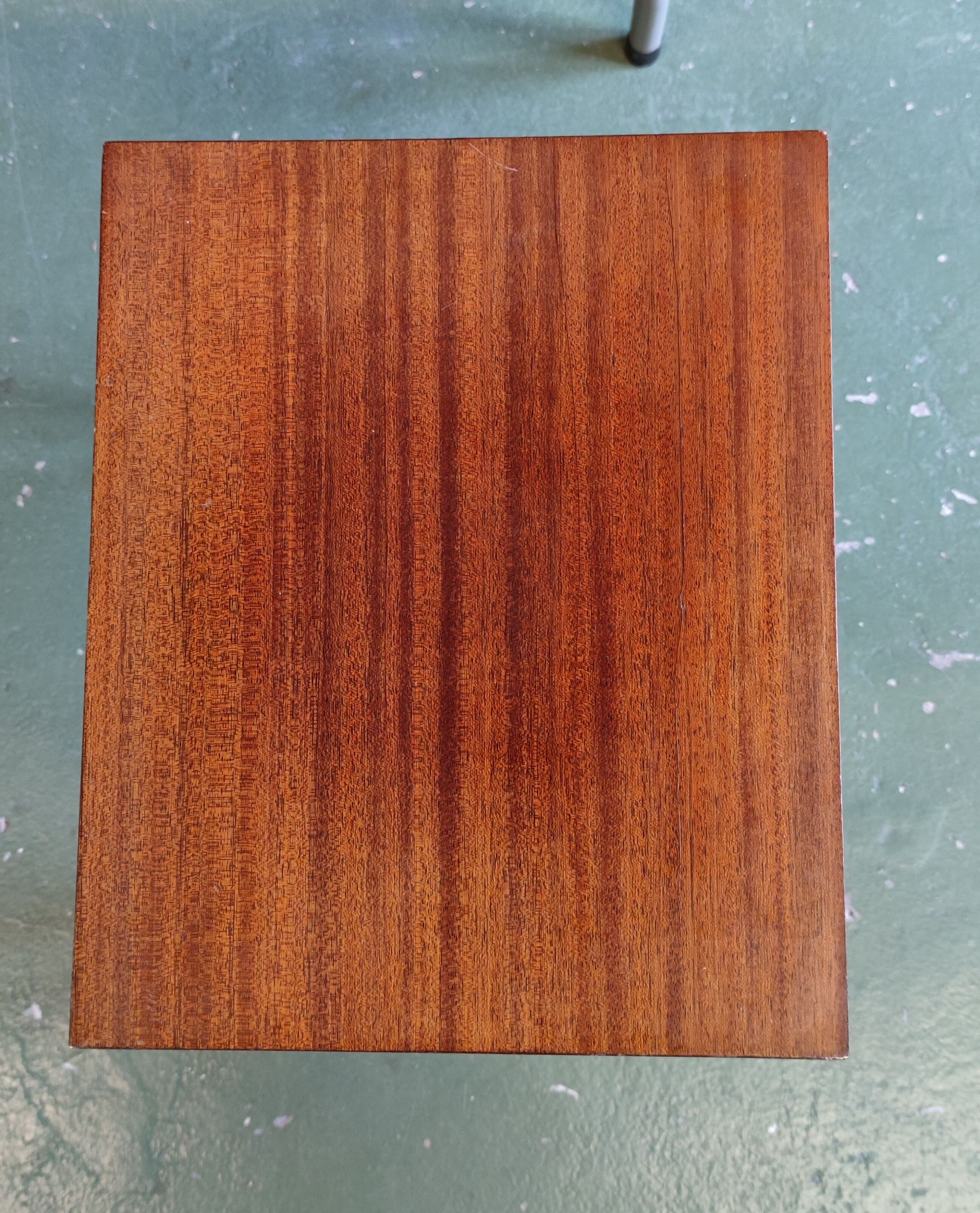 Table d'appoint