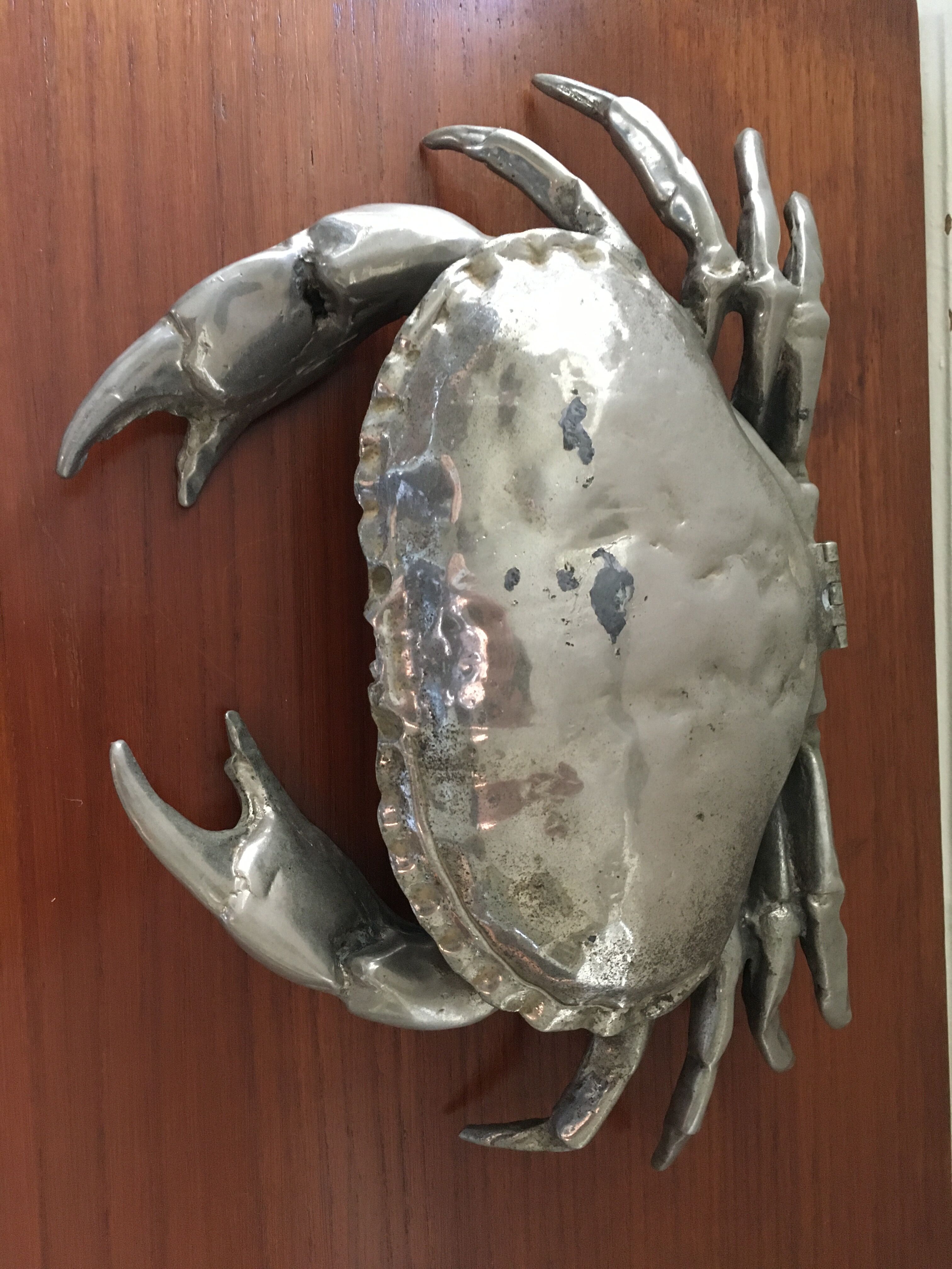 Silver metal box in crab shape