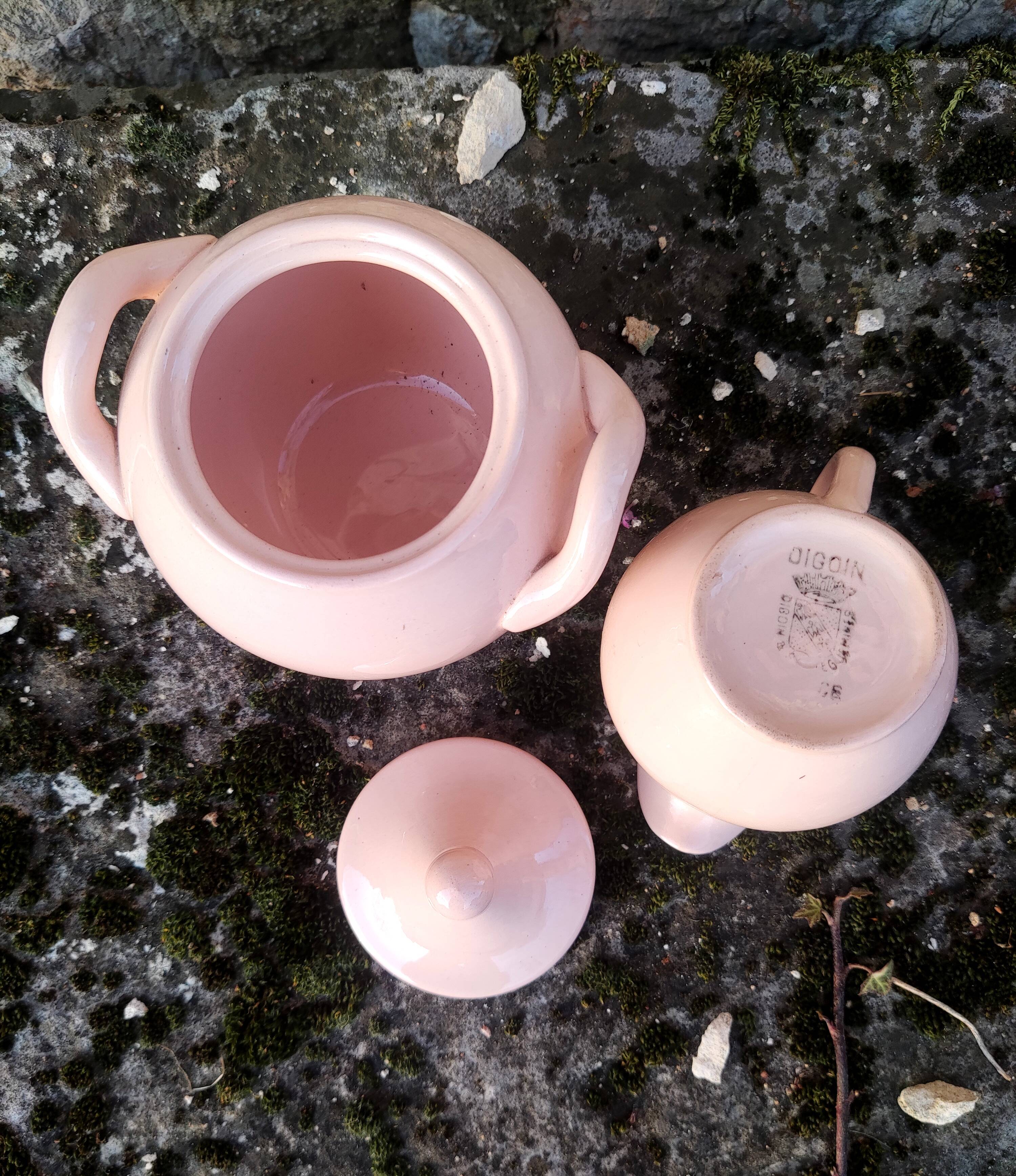 Sweeten and creamer Digoin Sarreguemines powder pink