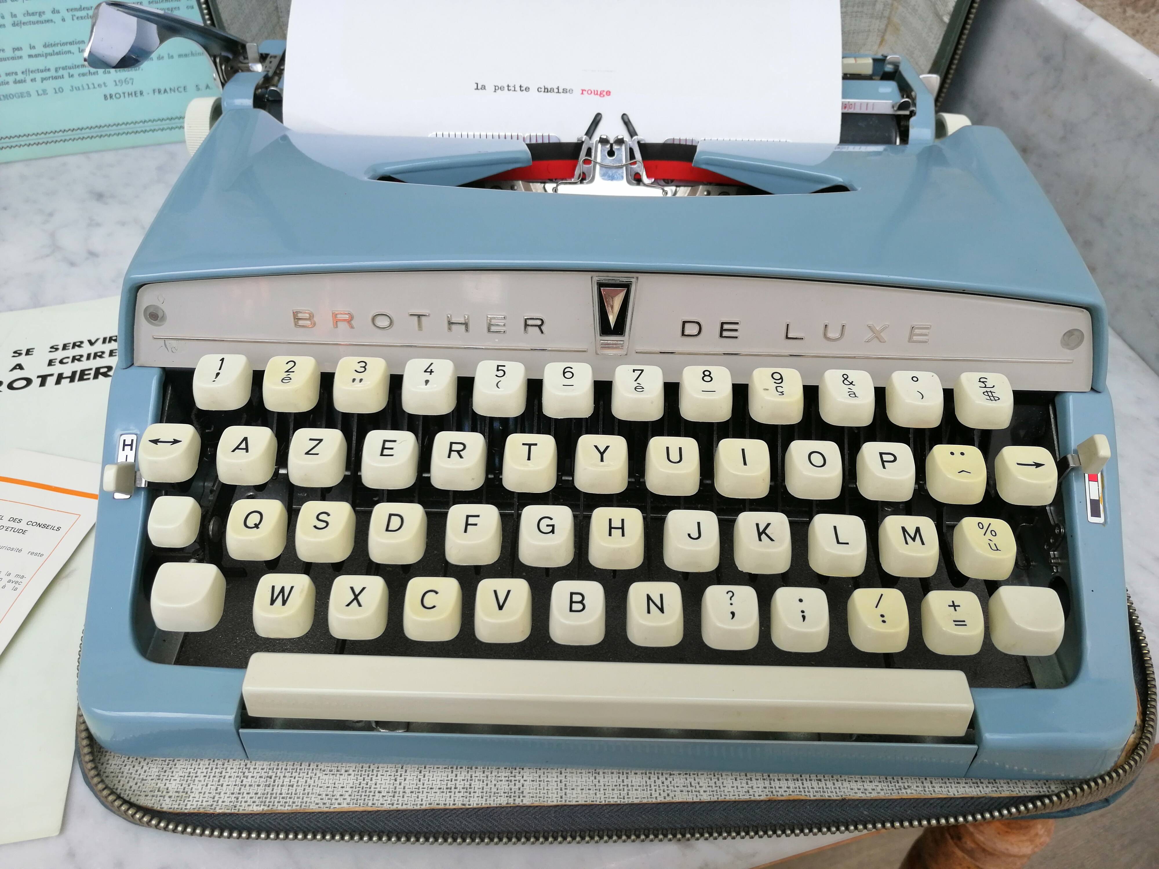 Brother de luxe typewriter works