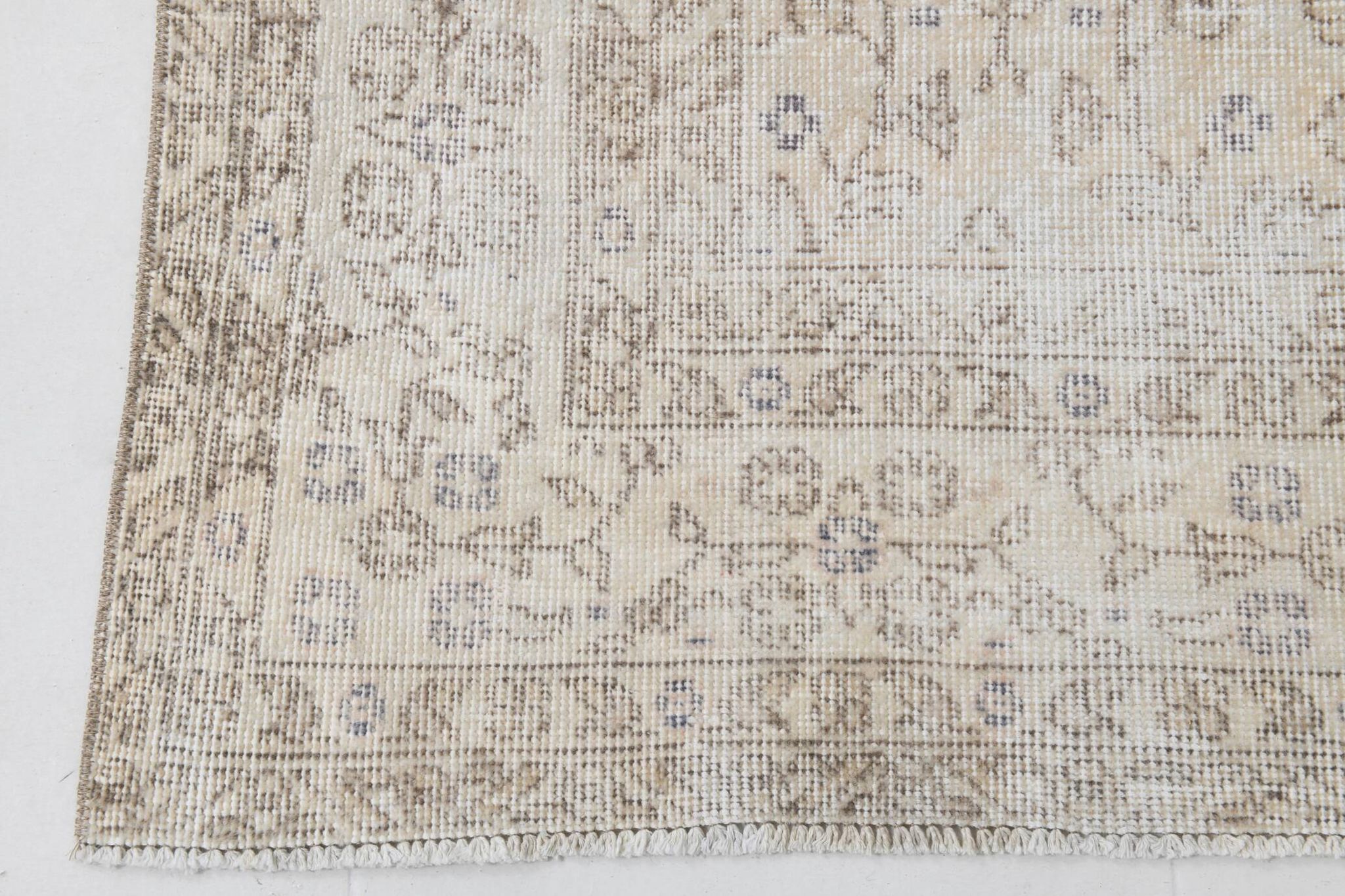 7x10 Vintage Beige Floral Vintage Persian Area Rug, 204x313 Cm