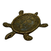 Vintage turtle ashtray in gilded brass, patinated animal-shaped catchall.
