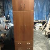 Armoire années 60 vintage faible largeur