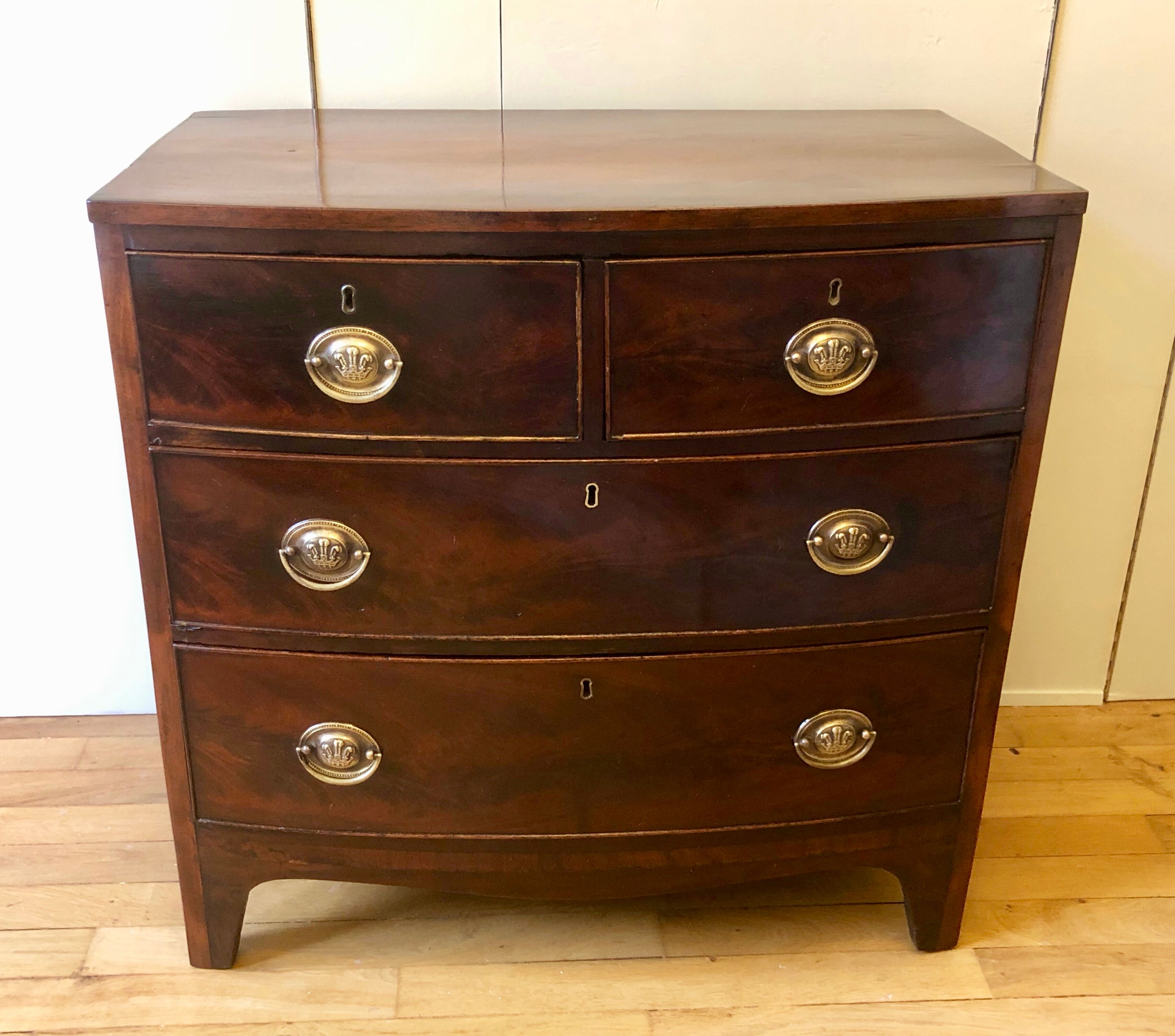 English mahogany dresser