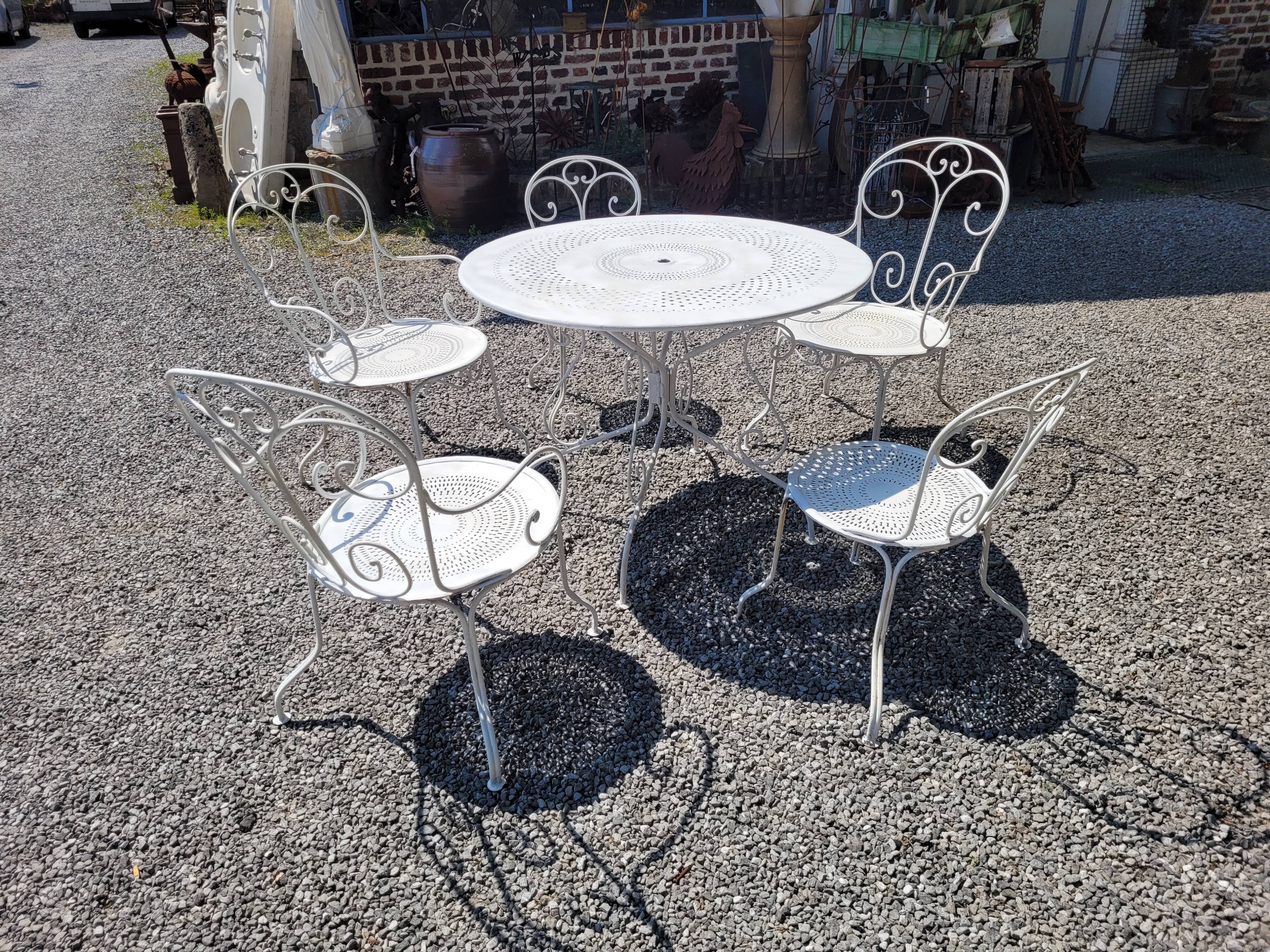 Old wrought iron garden furniture 3 armchairs + 2 chairs