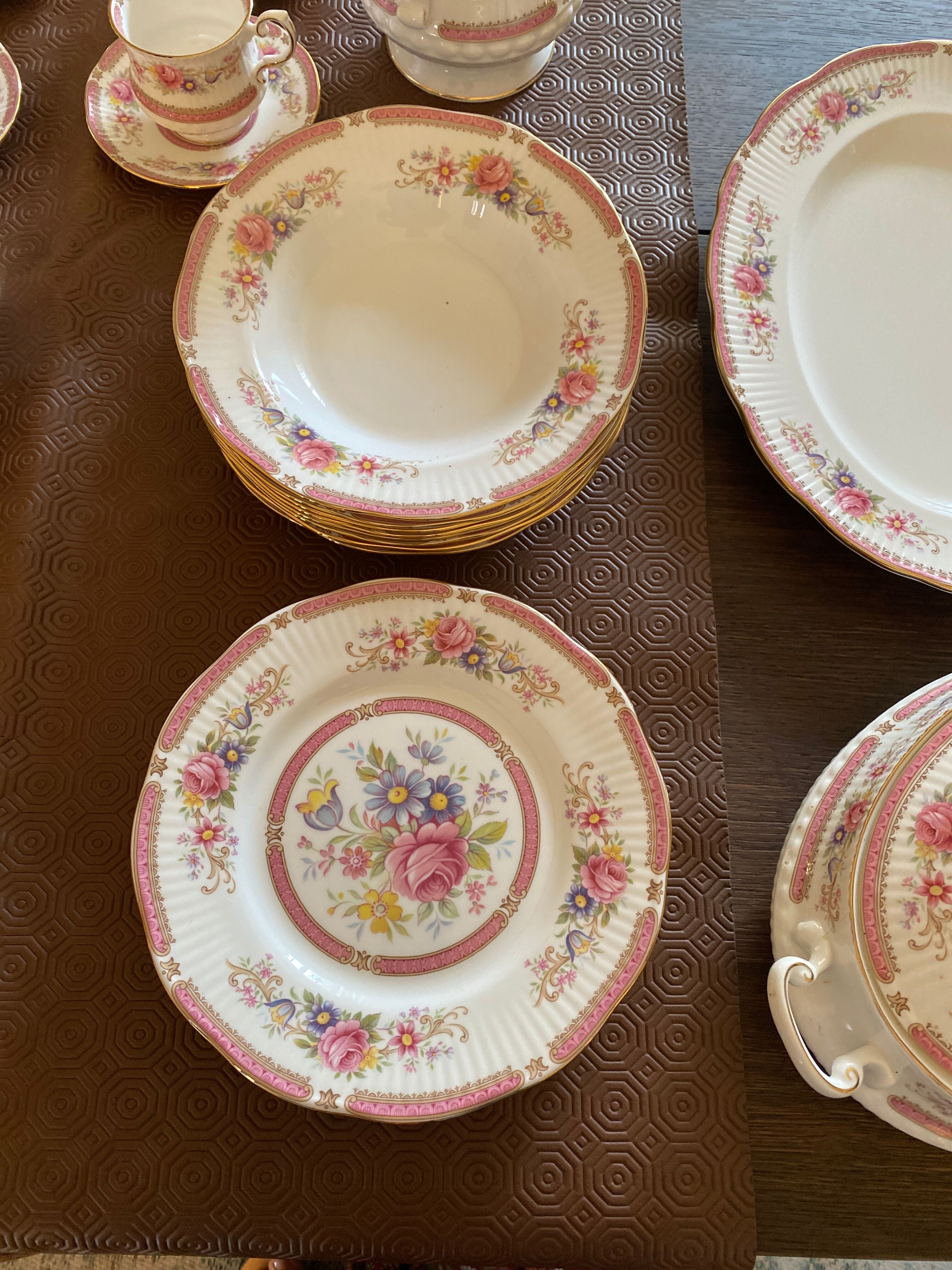 Queen's Richmond Dishes