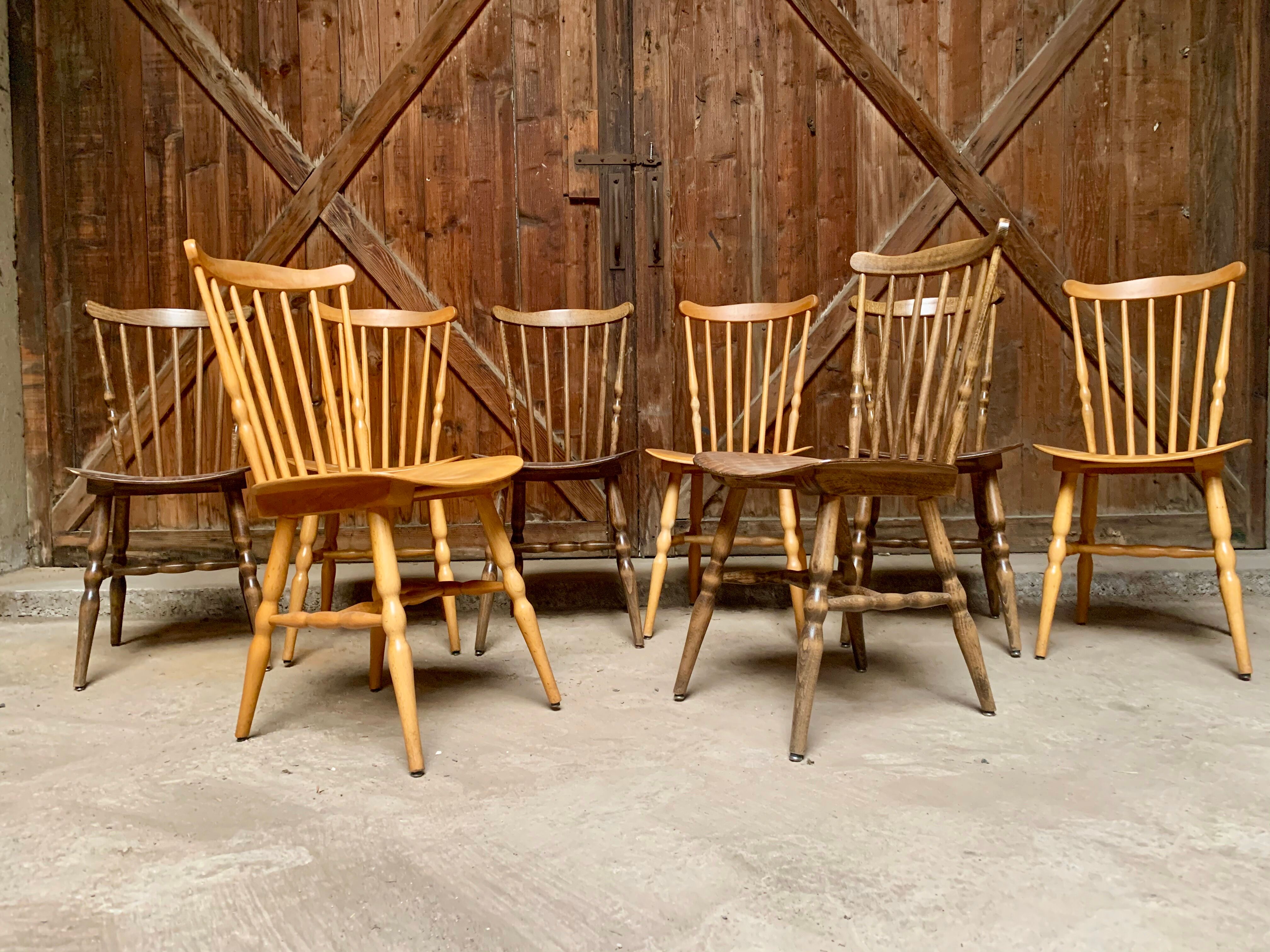 Series lot of 8 chairs bistrot Baumann modele menuet light wood dark wood