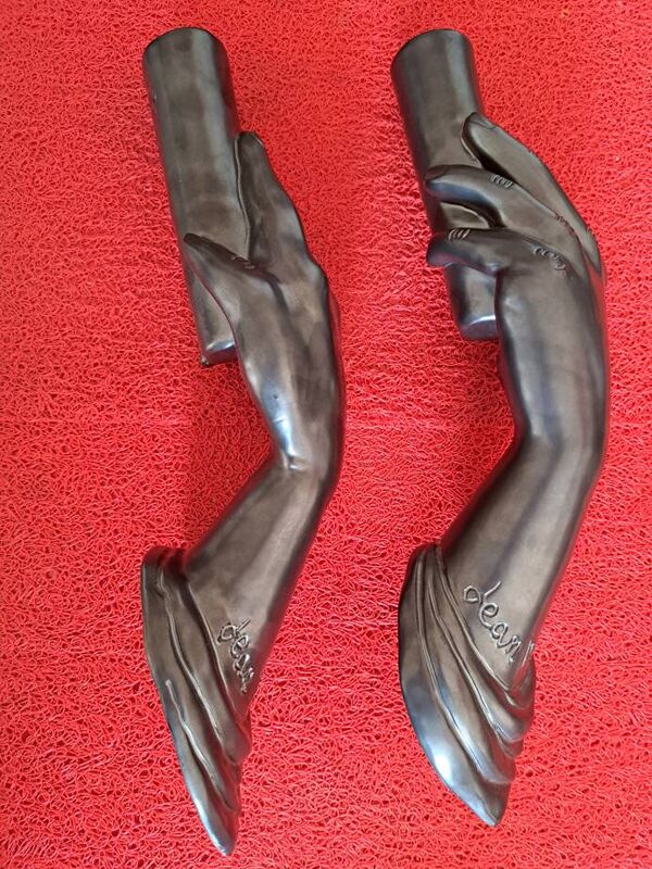 Paire d’appliques sculpturales en céramique Jean Marais
