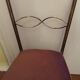 Chaise en métal doré