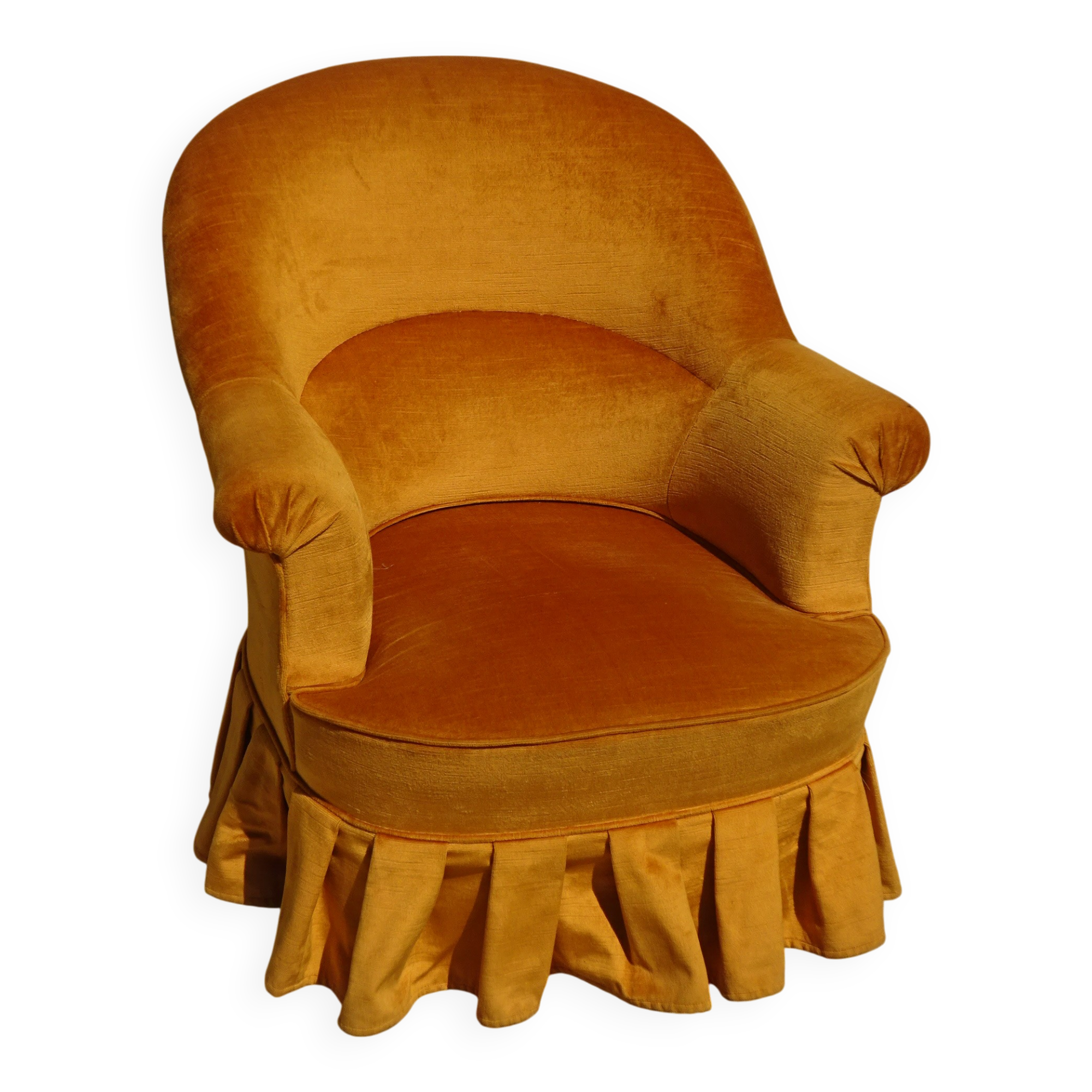 Fauteuil crapaud en velours jaune