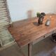 Ancienne table de ferme rénovée