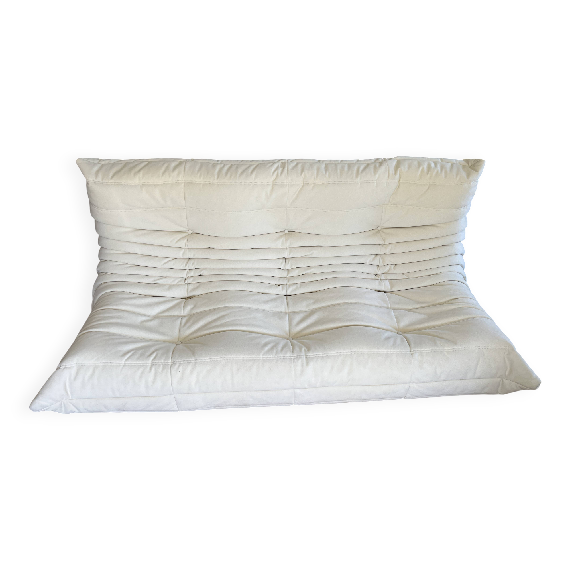 Canapé Togo Ligne Roset Neuf 3pl Alcantara Eggshell