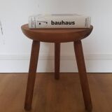 Tripod stool