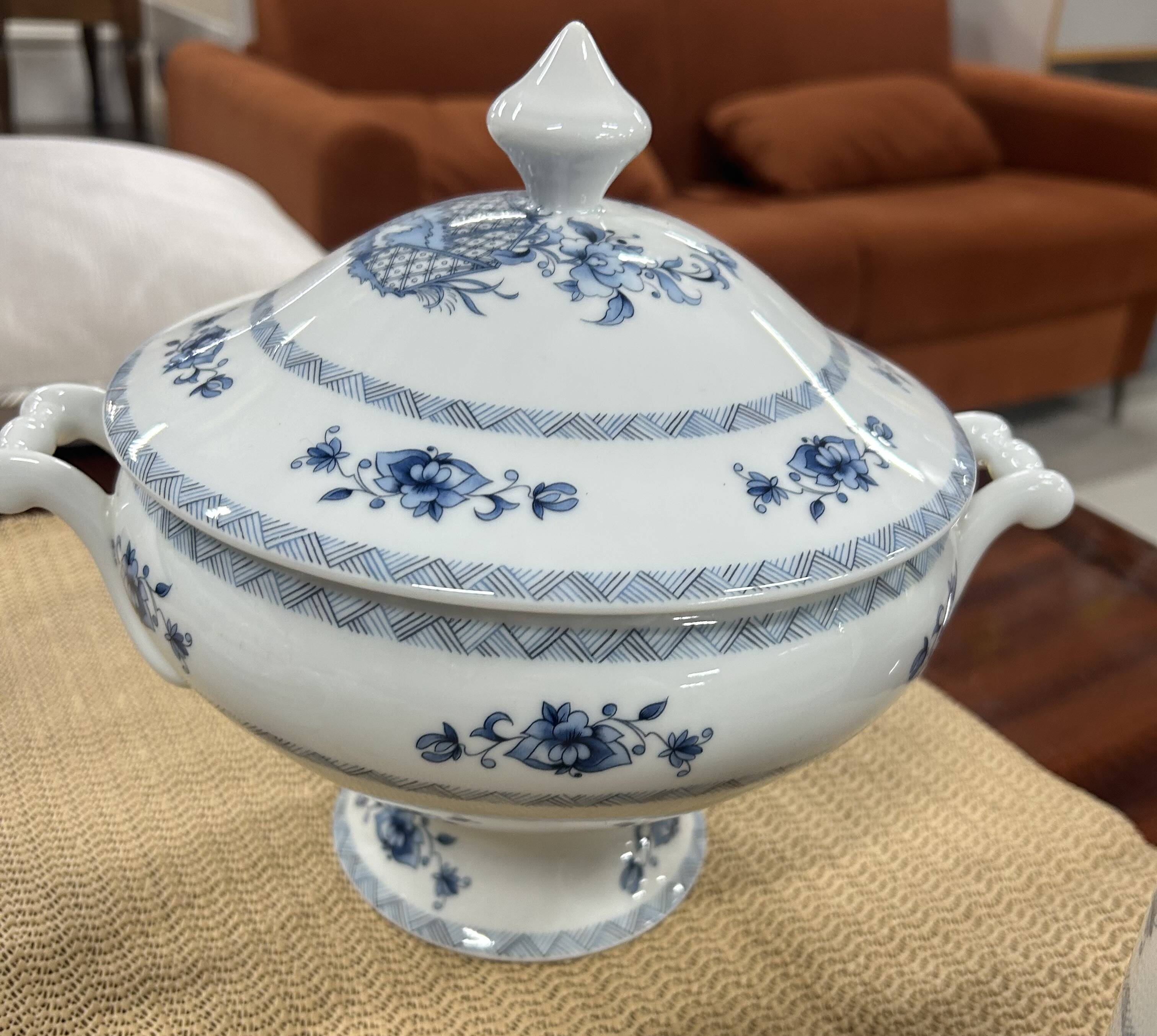 Limoges dinnerware set