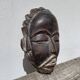 Masque africain minimaliste