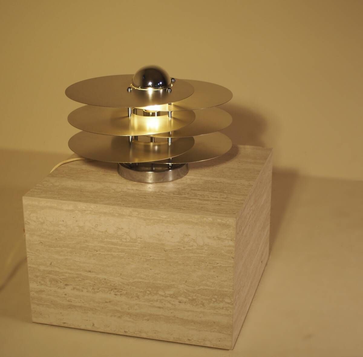 Space Age layered Italian table lamp- Italy, 1960s