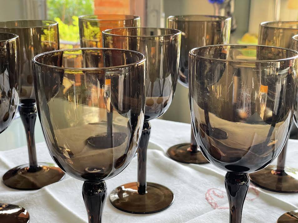 Smoke black tint stemmed glasses