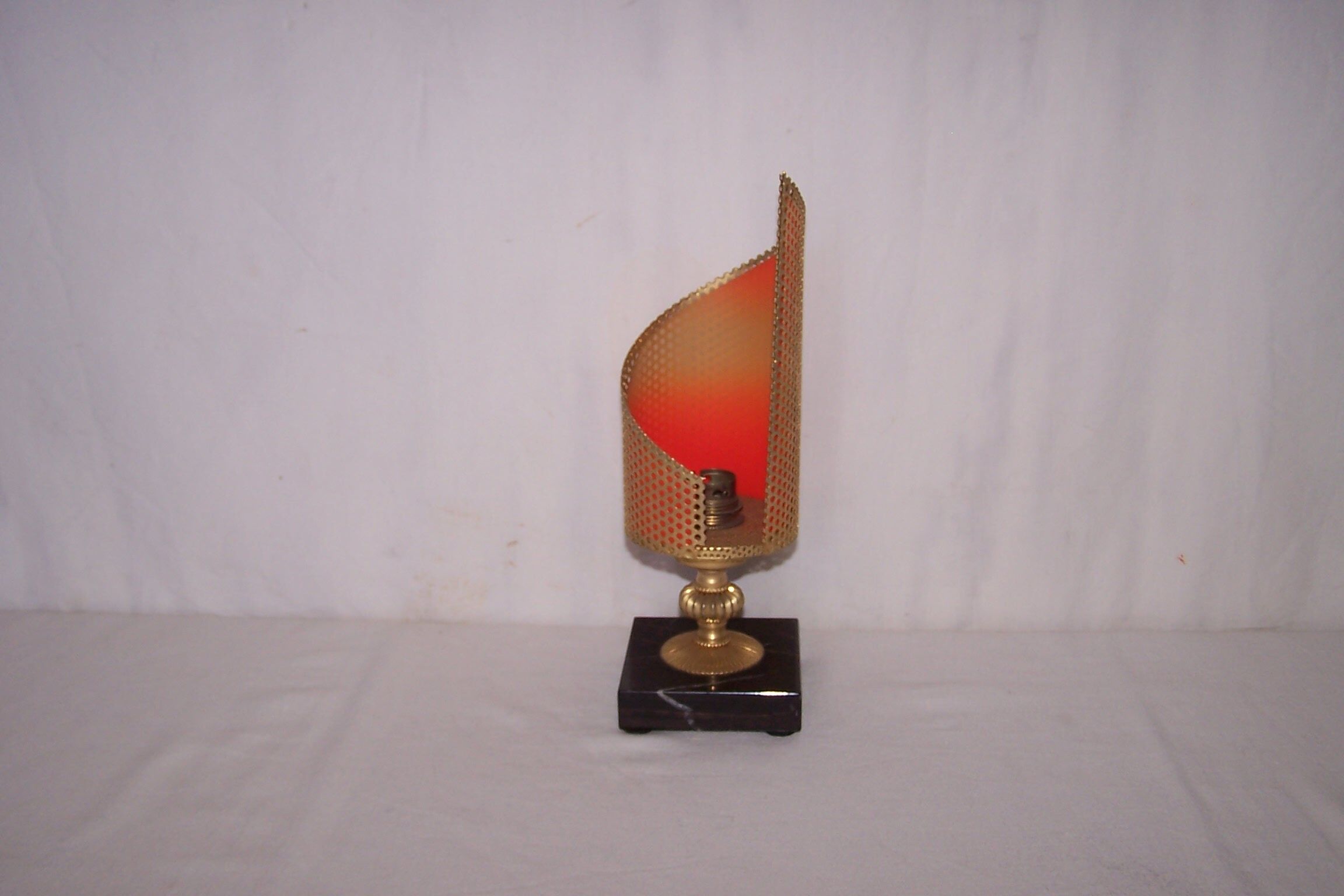 Lamp flame perforated - 50s