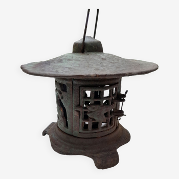 Lanterne de Temple japonaise en fonte