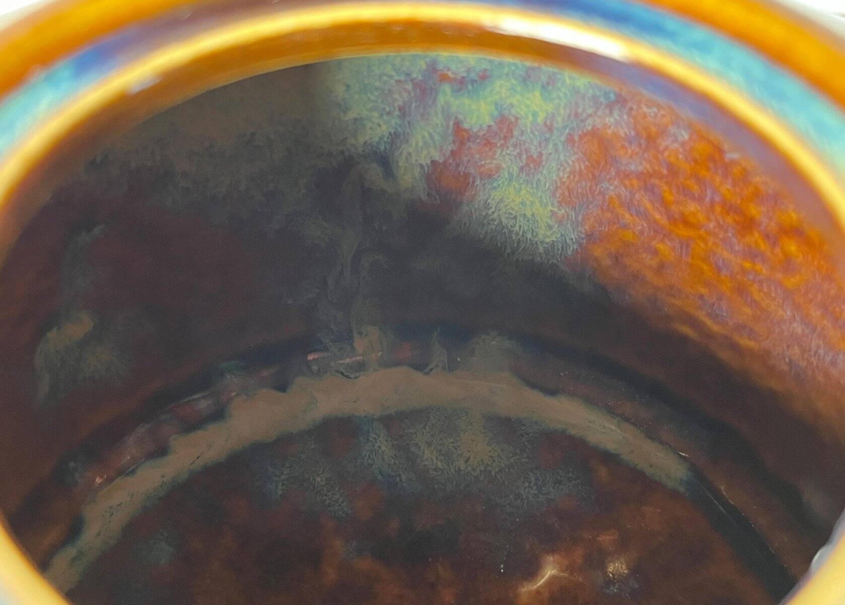 Danish studio pottery teapot from the mid-century by Søholm, 1960s.