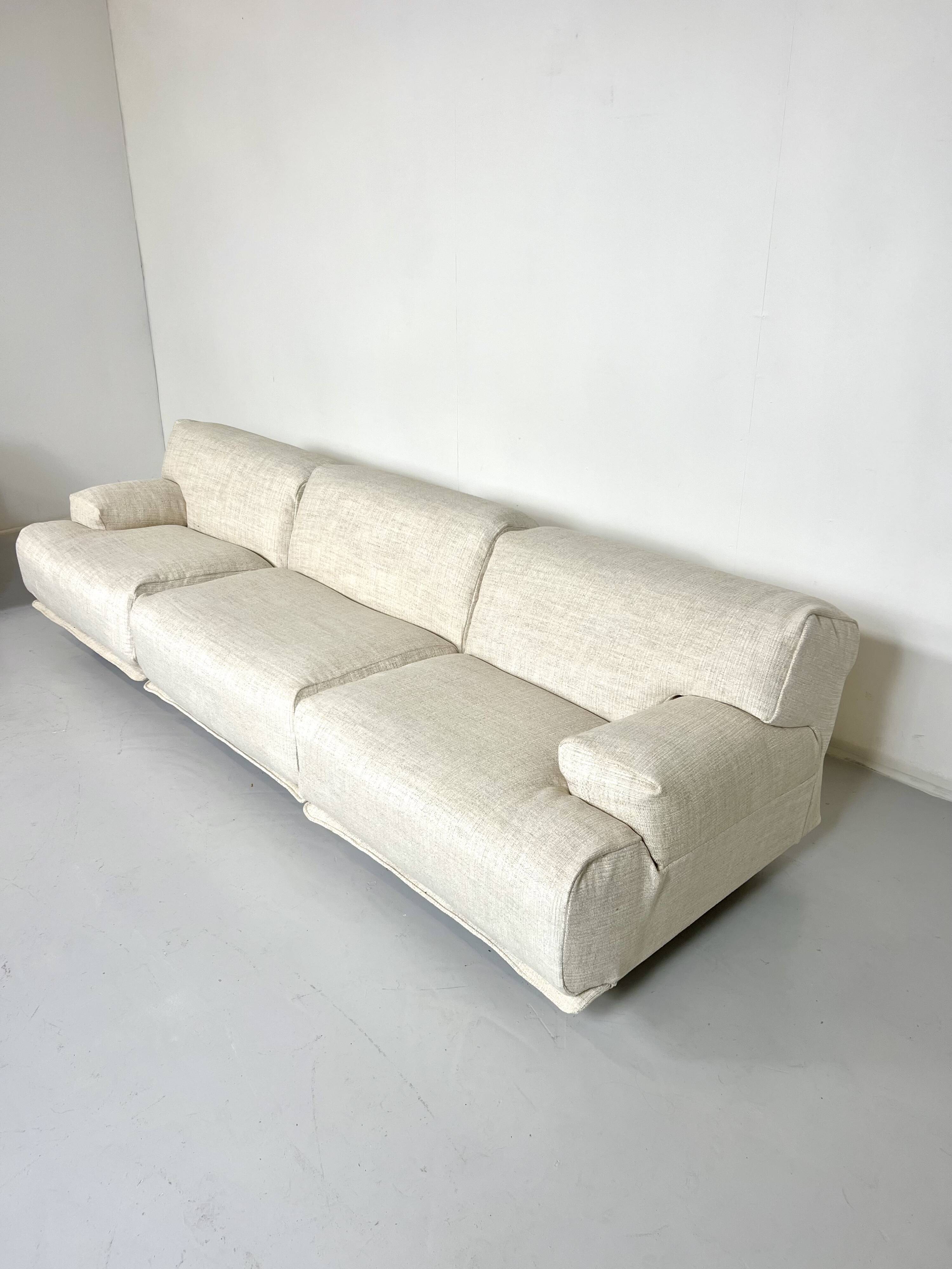 Fiandra Sofa (Three and Two Seater) By Vico Magistretti For Cassina, Italy