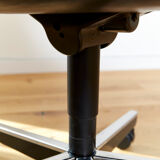 Charles Pollock Executive Chair for Knoll International