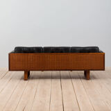 Poul Cadovius "Governor" sofa in rosewood and black leather, Denmark, 1960s.