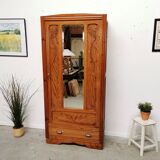 Vintage Parisian wardrobe