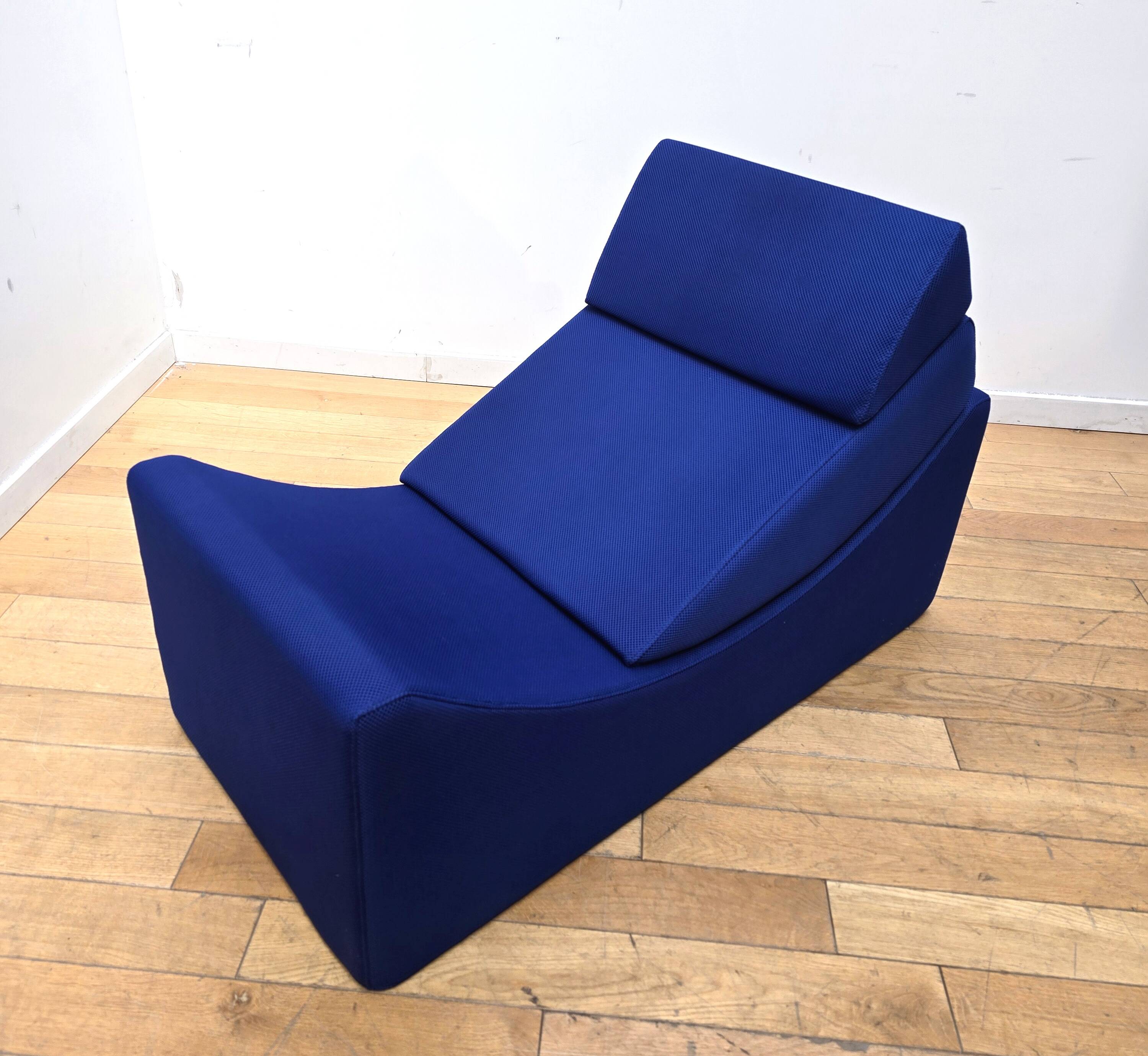 Lina modular armchair