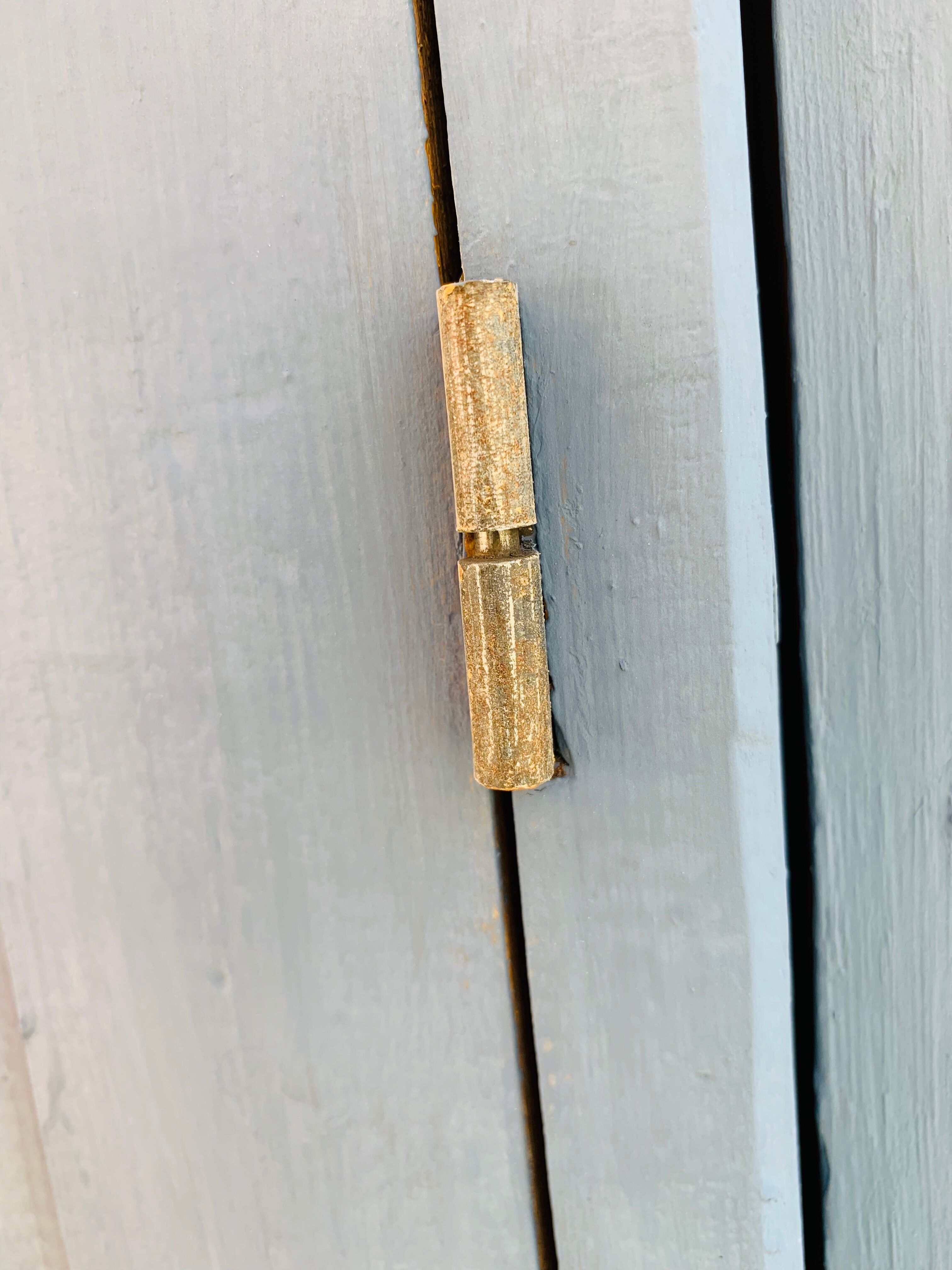 Parisian wardrobe and his bedside