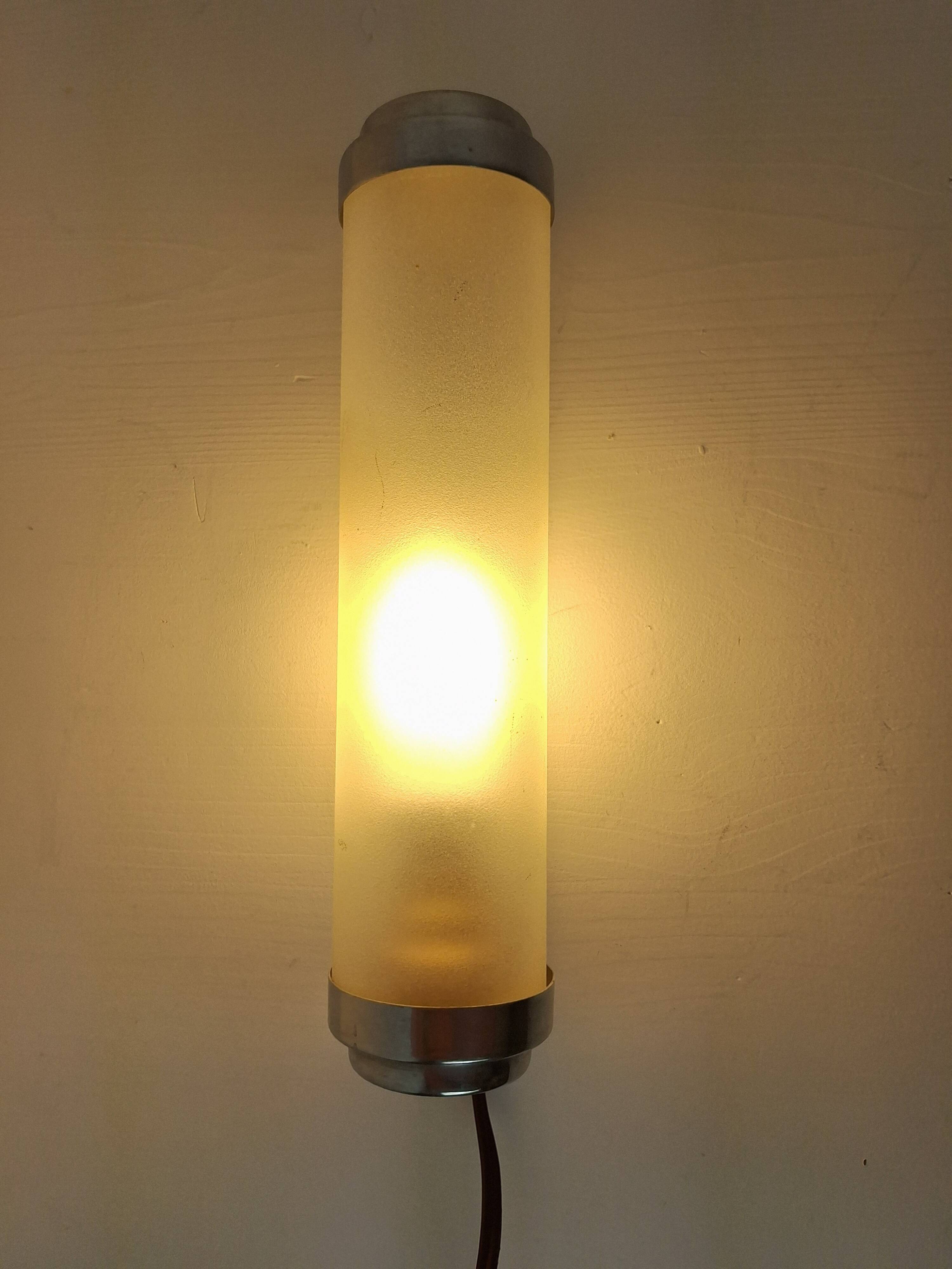 Applique tube chrome vintage