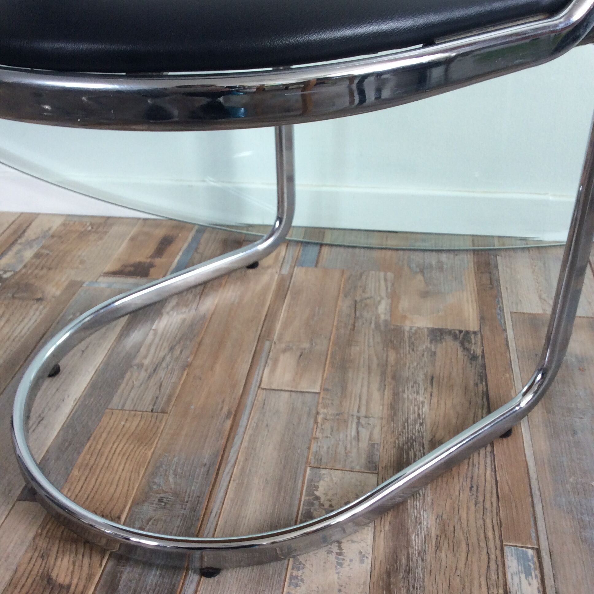 Cobra chair from the 70s