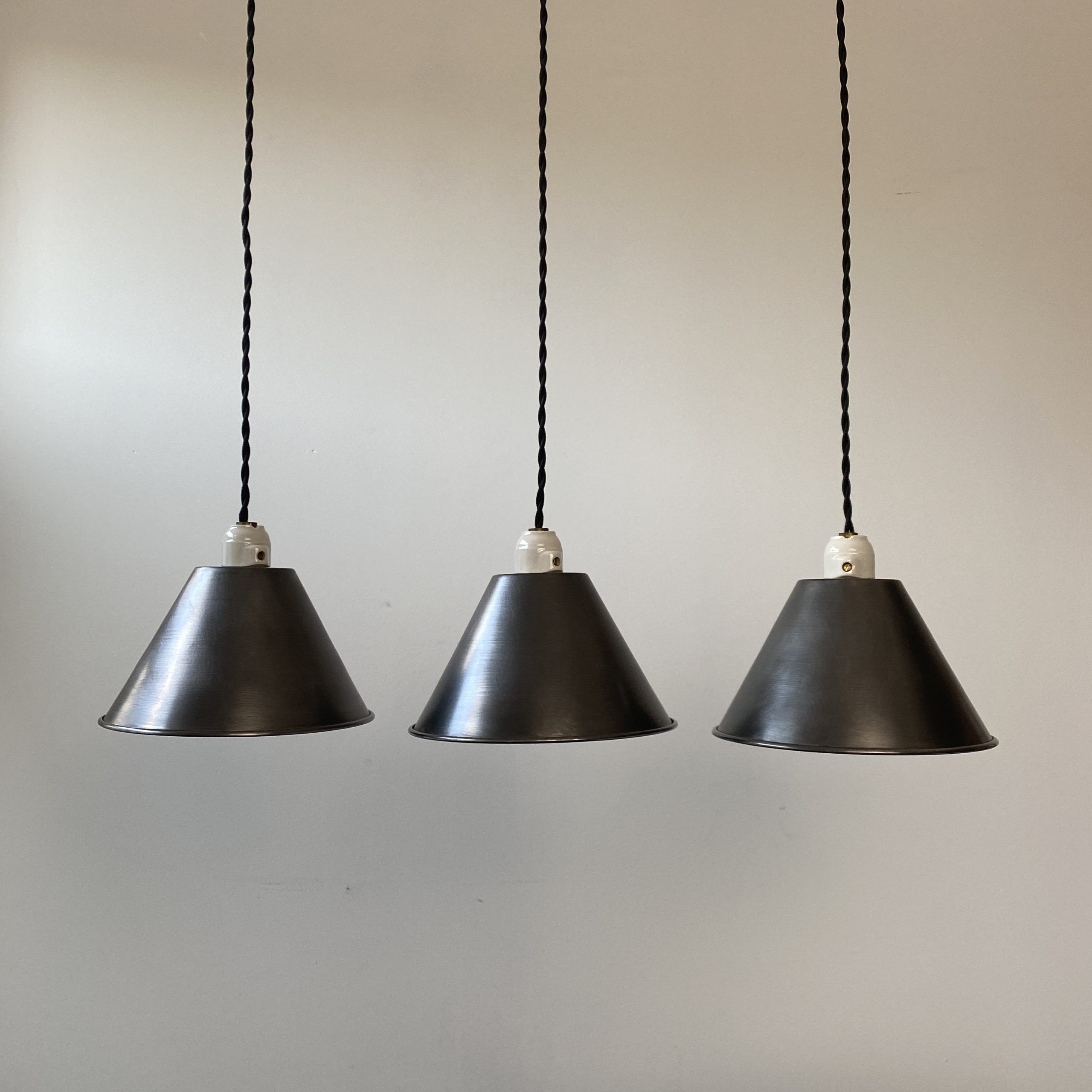 Lot 3 old conical suspensions in industrial steel