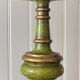 Lampe vintage en bois tourné chic dorée