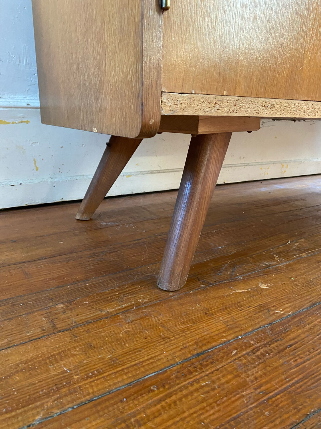 Scandinavian chest of drawers with vintage 70s compass legs.