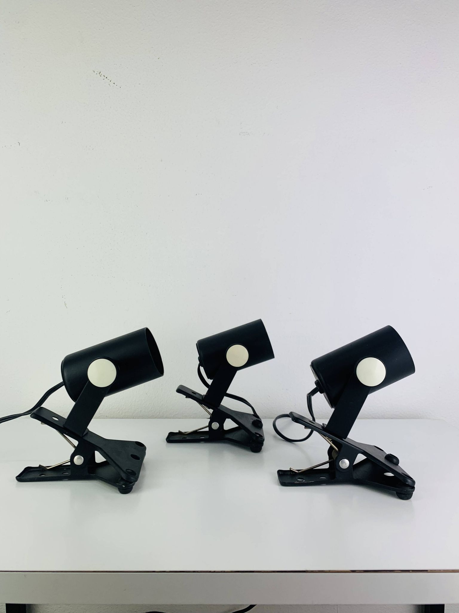 3 clip-on spotlights, black metal, 1960s, vintage