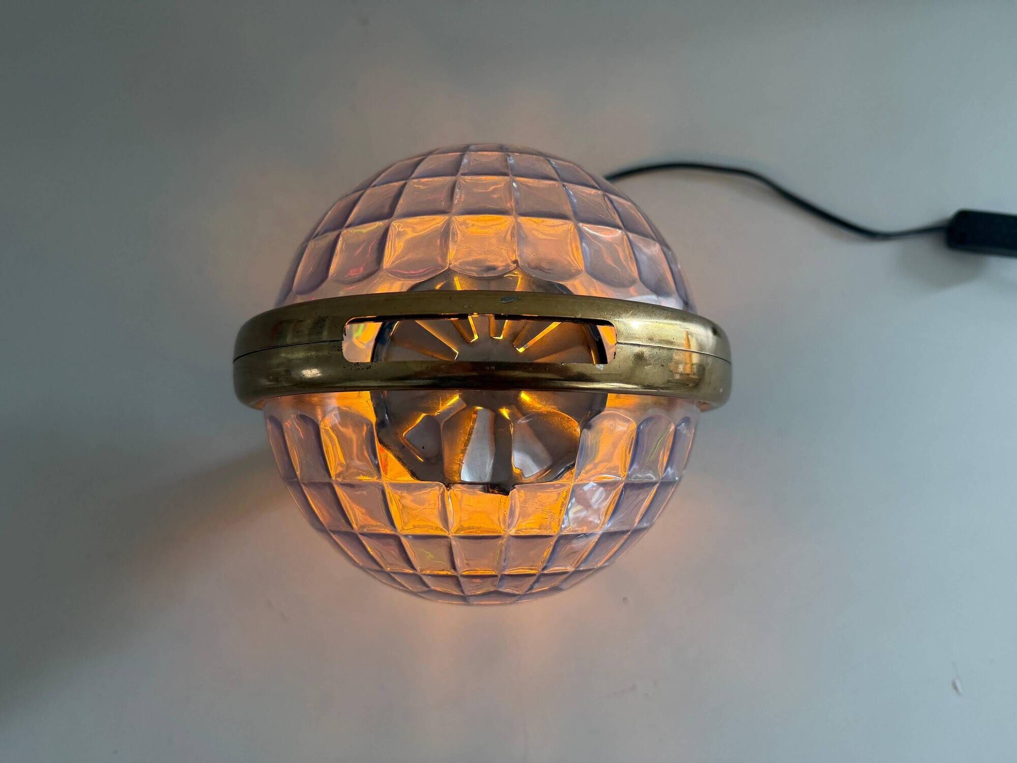 Atomic Design/One Ambience Light in plexiglass, 1970s, Italy