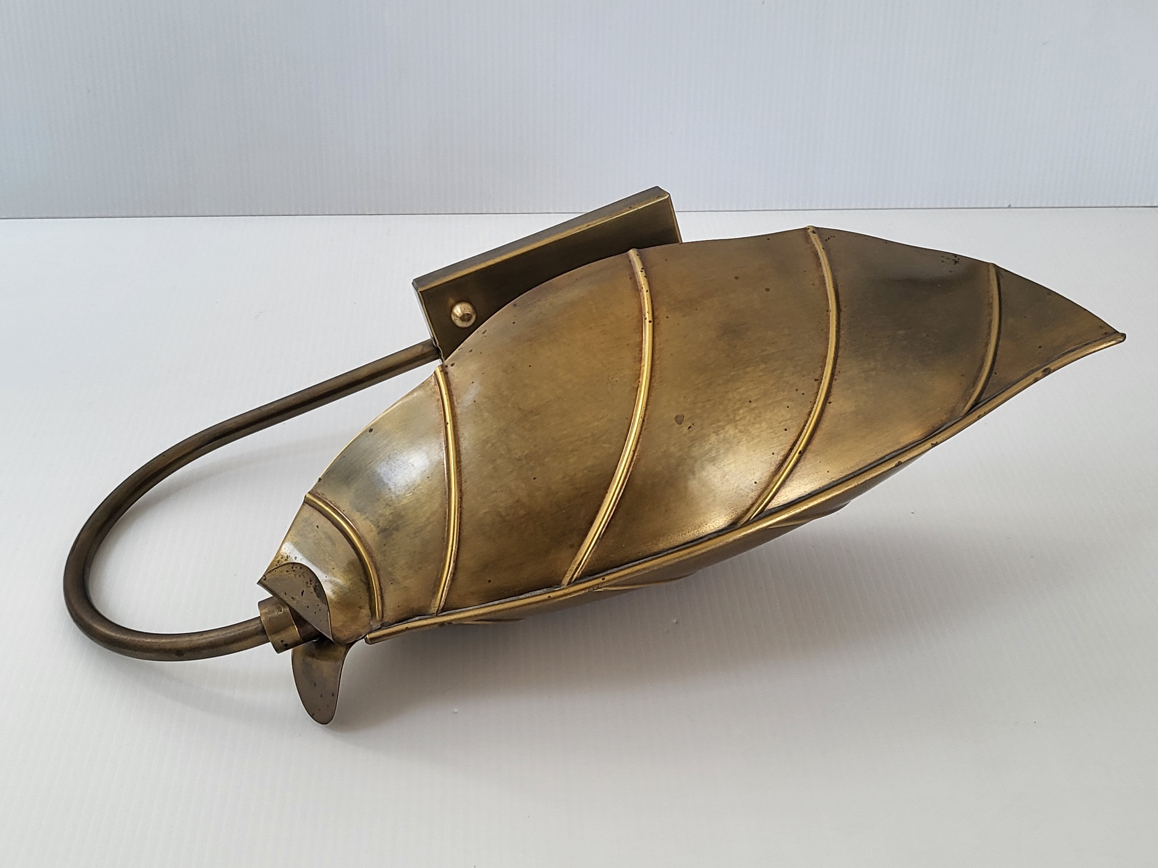 Vintage leaf wall lamp 1970