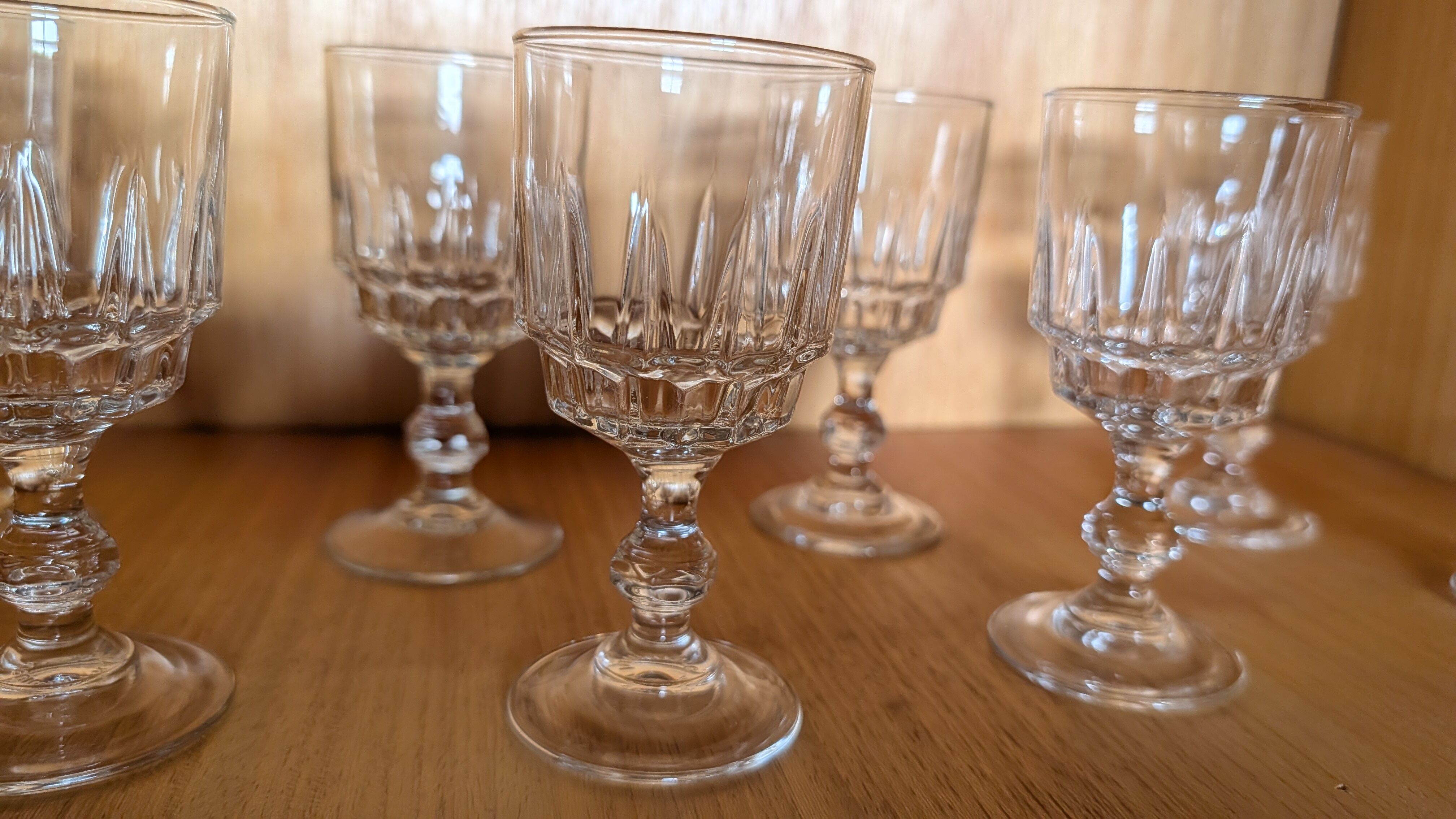 8 vintage bistro stemmed glasses