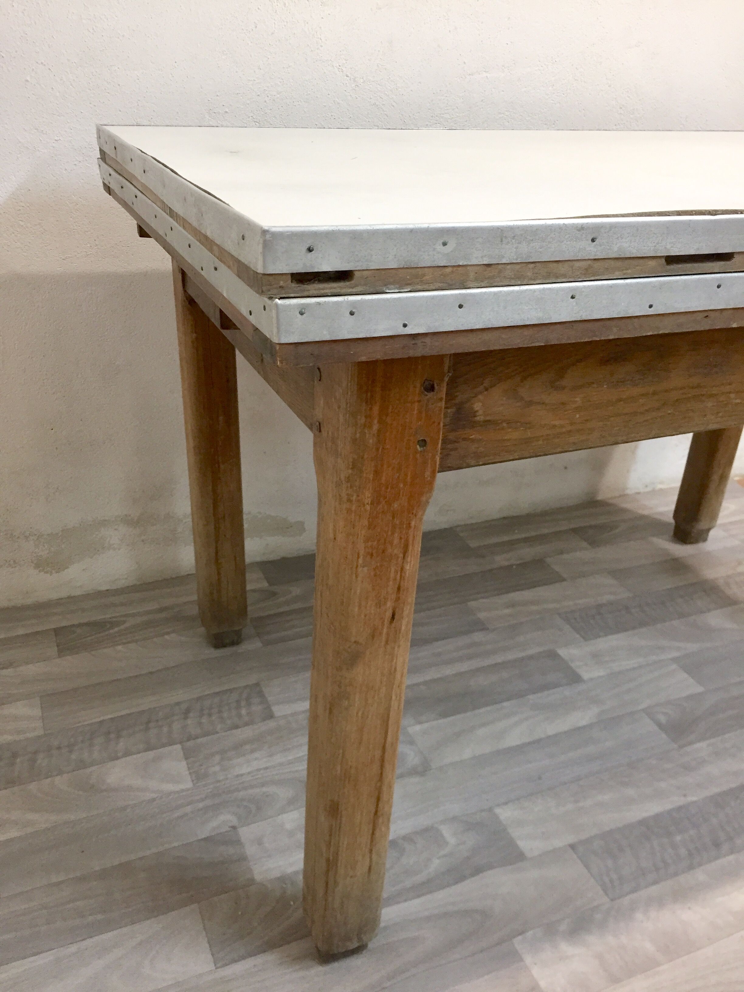 Farm in 1950 zinc table