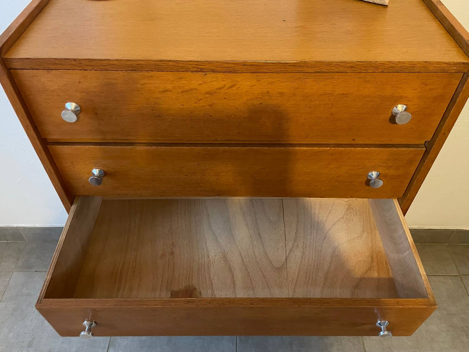 Vintage 1960s chest of drawers/dresser