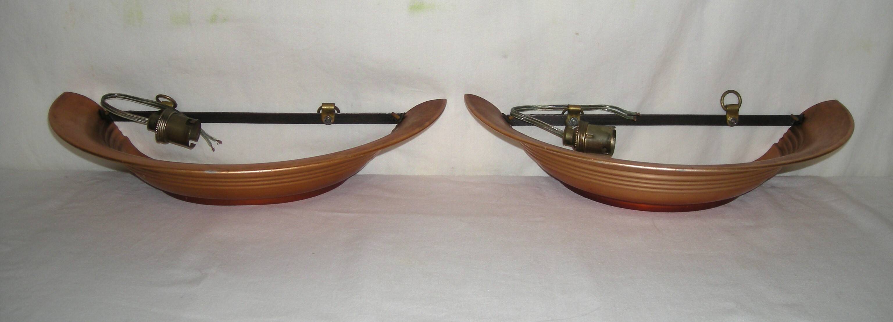 Art Deco half-moon wall lamp from the 1930s