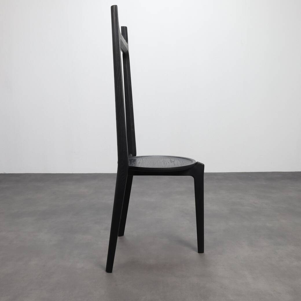 Fauteuil d'appoint à dossier haut/dressboy « Taylor Valet » par Stellar Works
