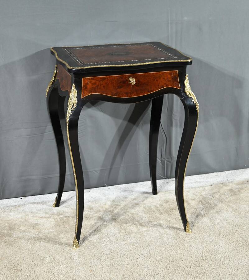 Small Middle Worker in Pear and Amboyna, Napoleon III period – Mid-19th century