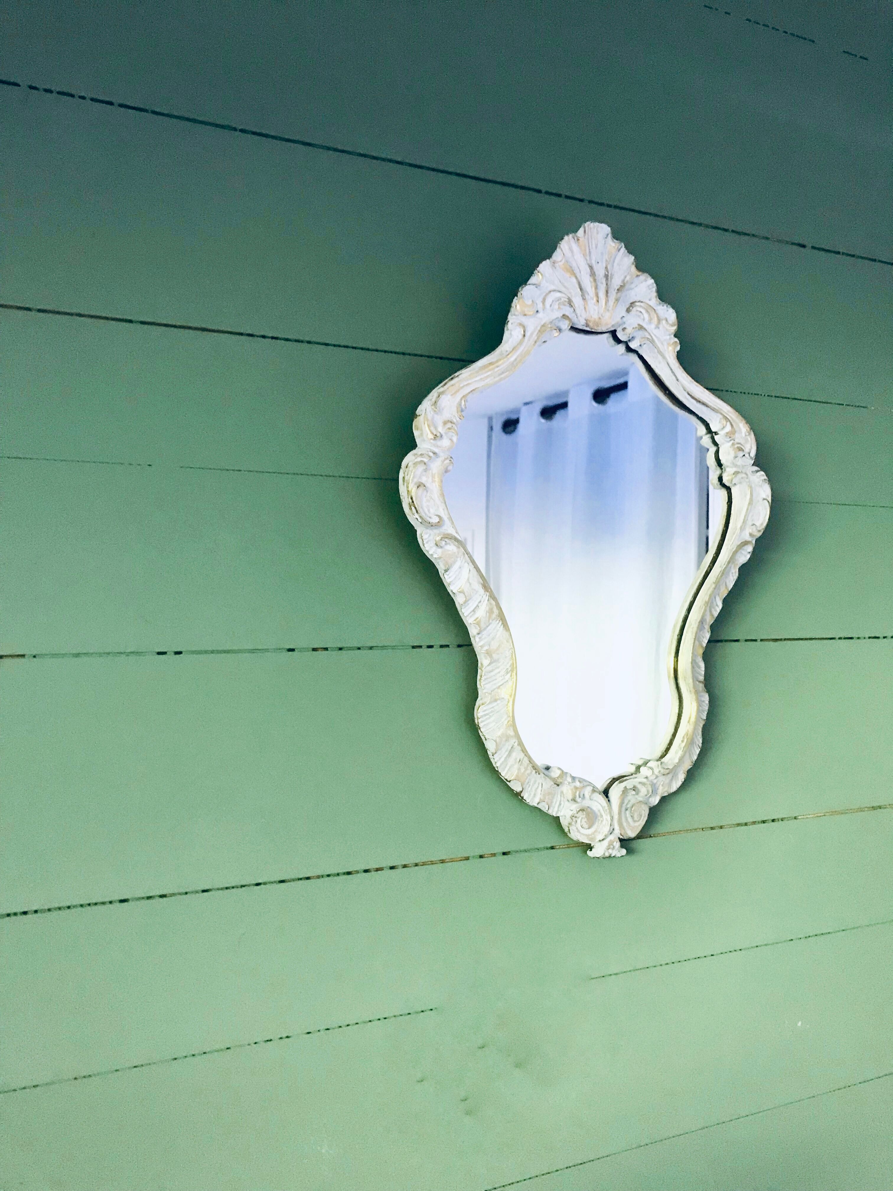 Golden art deco mirror and white patinated 30x45cm