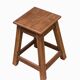 Lot de 8 tabourets en bois vintage assises carrées
