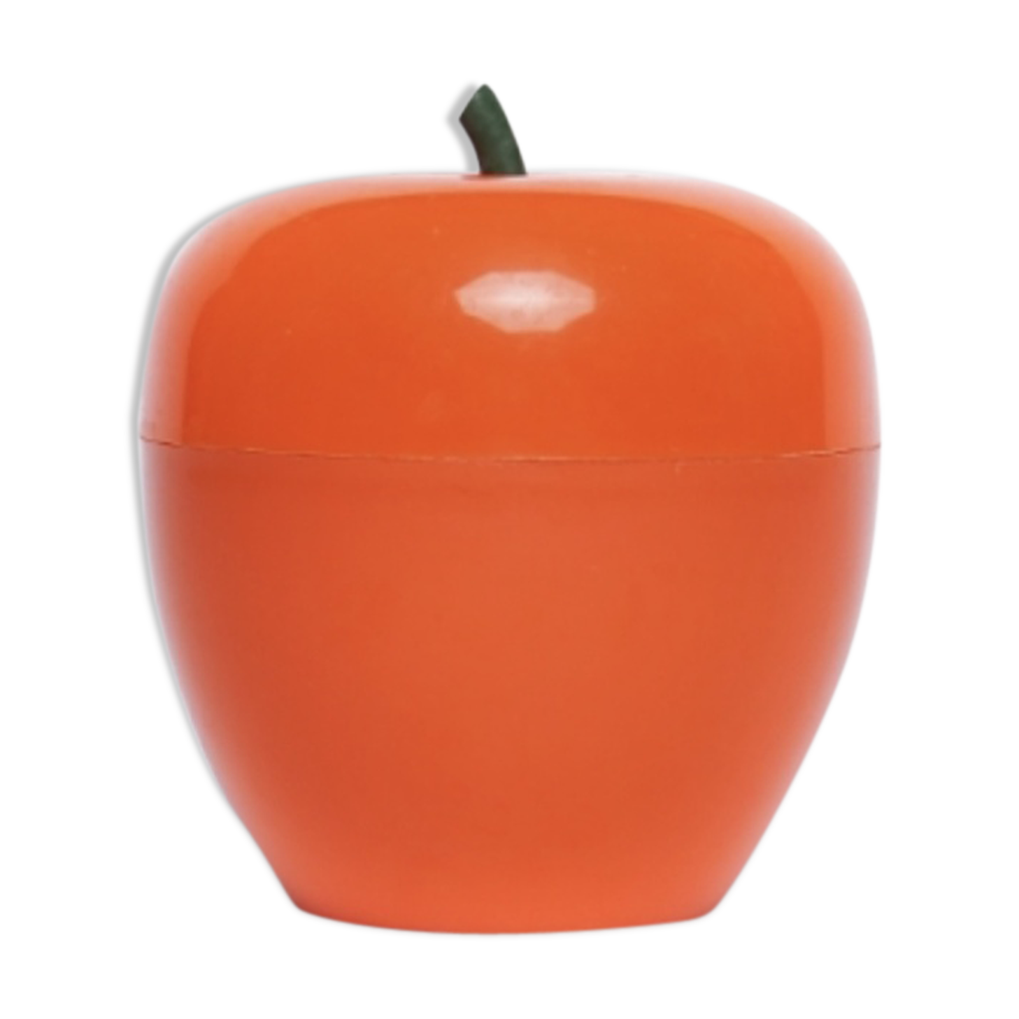 Apple-shaped ice bucket